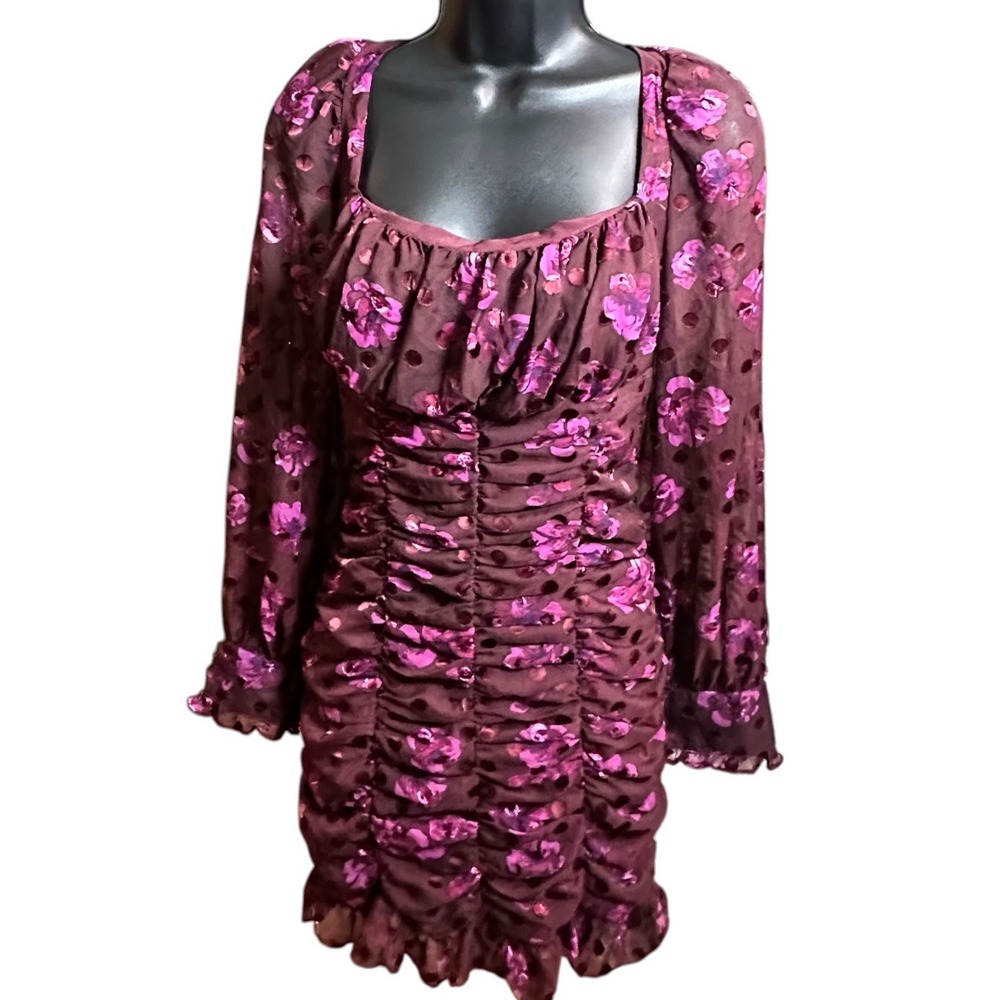 ASTR The Label Mini Dress Women Medium Burgundy Floral NWOT Ruched Sheer Sleeve